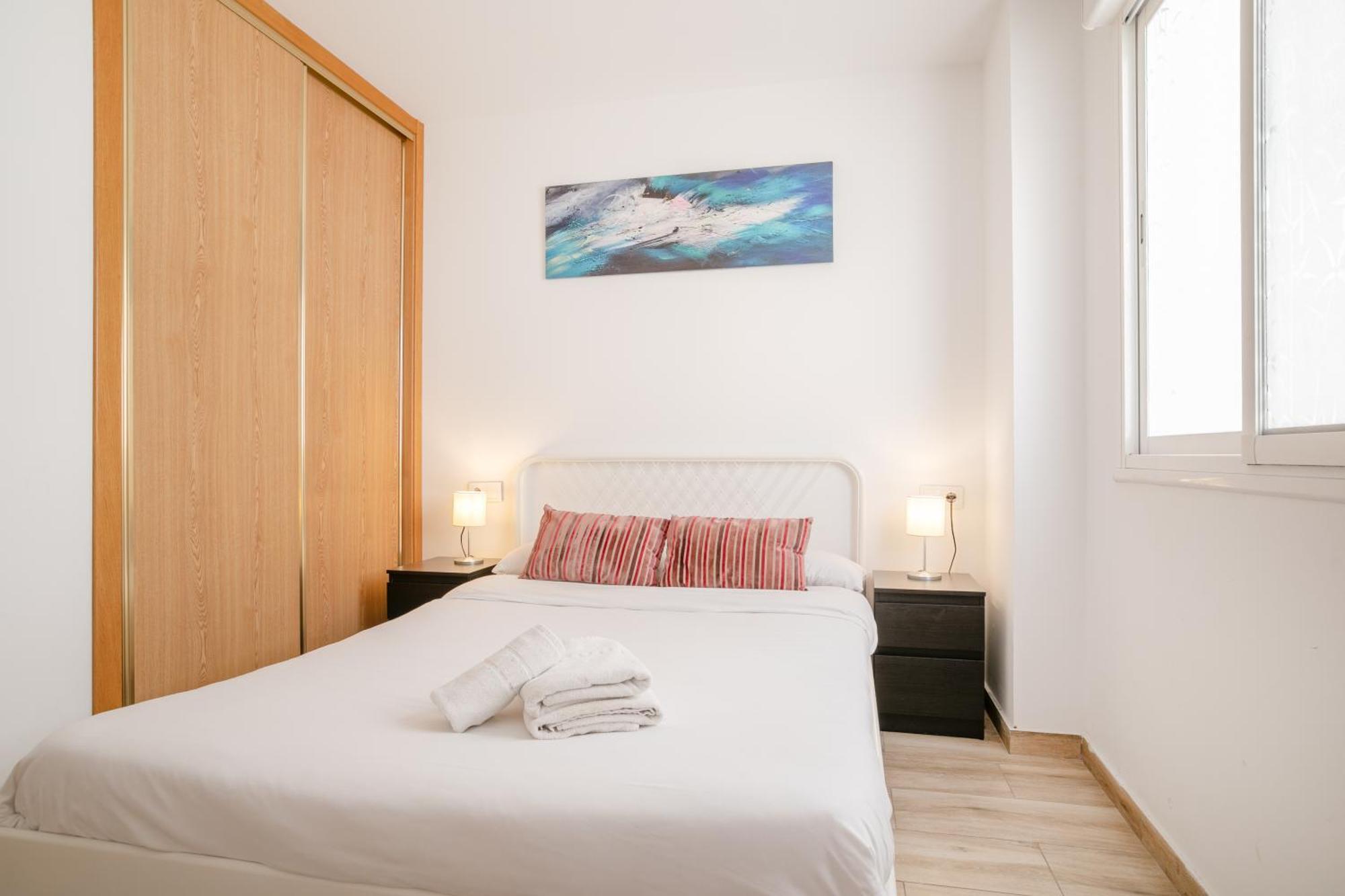 Apartamentos Centricos De San Leandro Alicante Esterno foto
