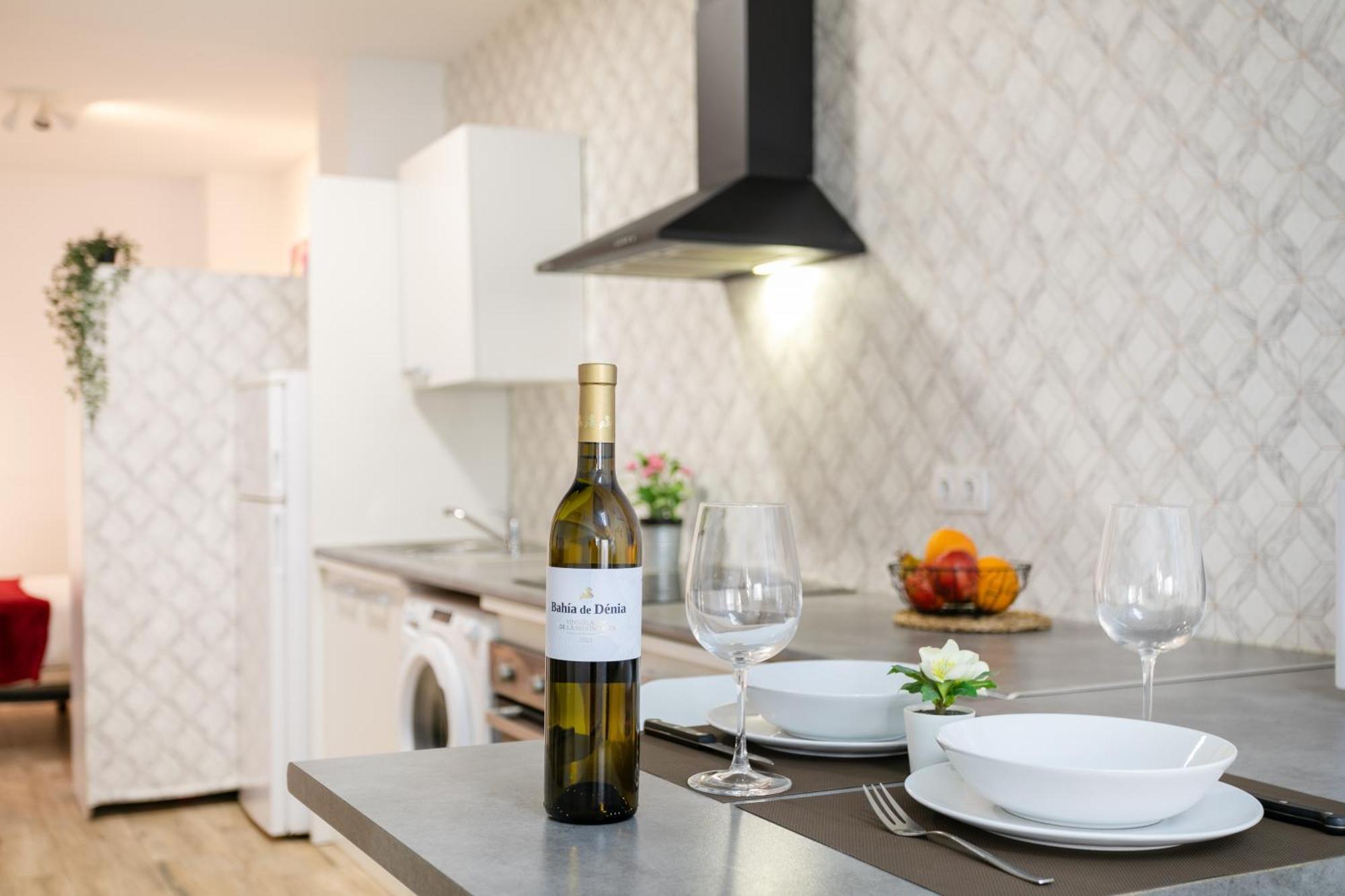 Apartamentos Centricos De San Leandro Alicante Esterno foto