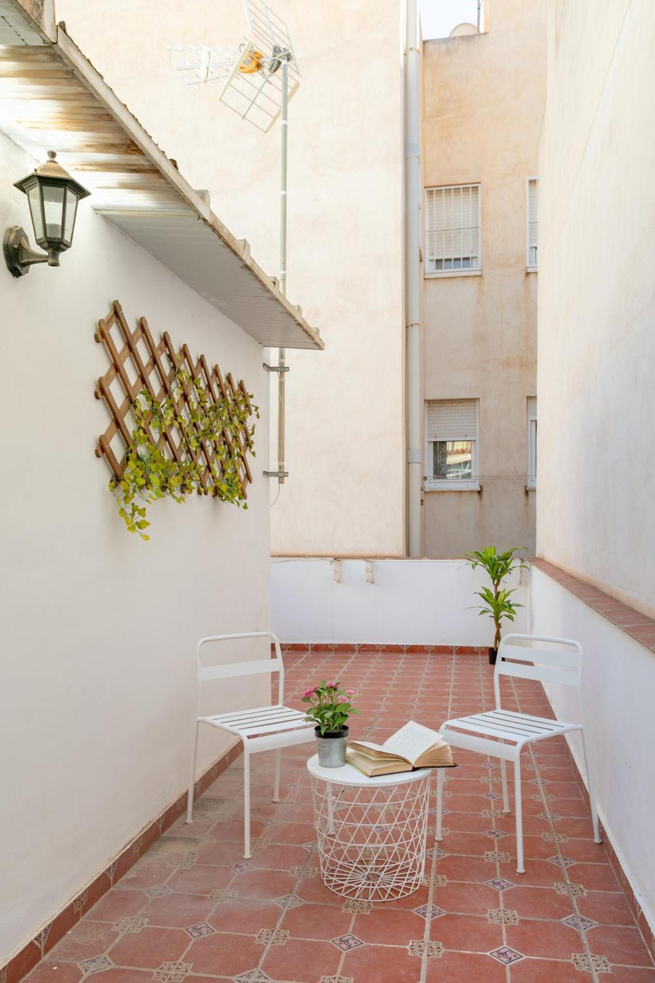 Apartamentos Centricos De San Leandro Alicante Esterno foto