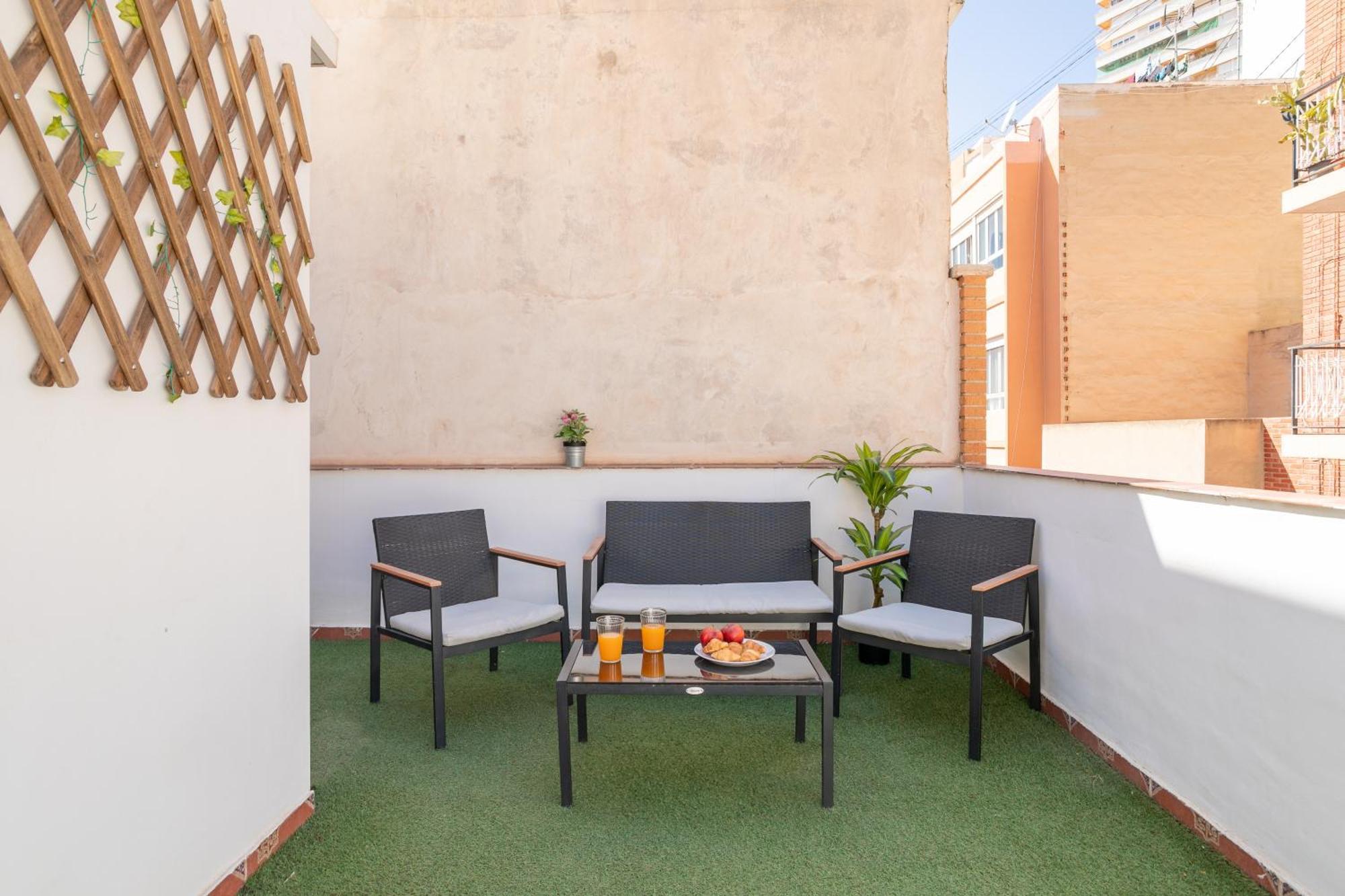 Apartamentos Centricos De San Leandro Alicante Esterno foto