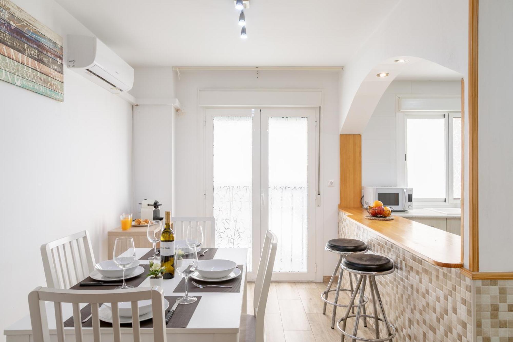 Apartamentos Centricos De San Leandro Alicante Esterno foto
