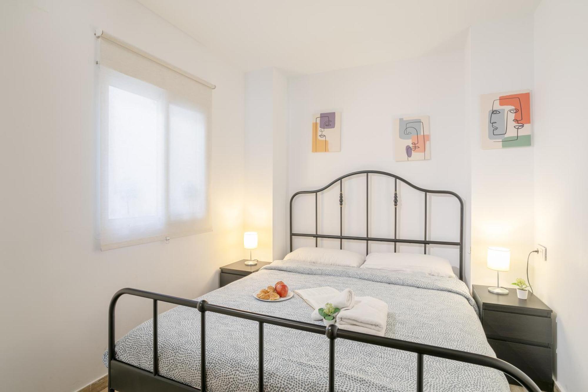Apartamentos Centricos De San Leandro Alicante Esterno foto