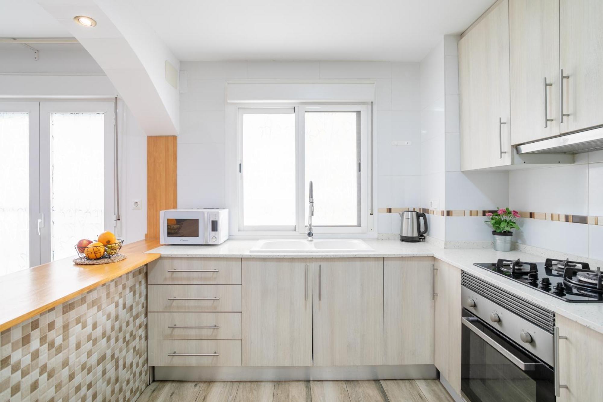 Apartamentos Centricos De San Leandro Alicante Esterno foto